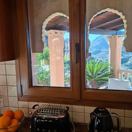 Dos Dedos * טורה